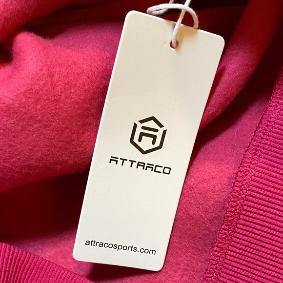 NWT Attraco Women's Berry Travel Pullover Hoodie with built in eye mask - Picture 6 of 10